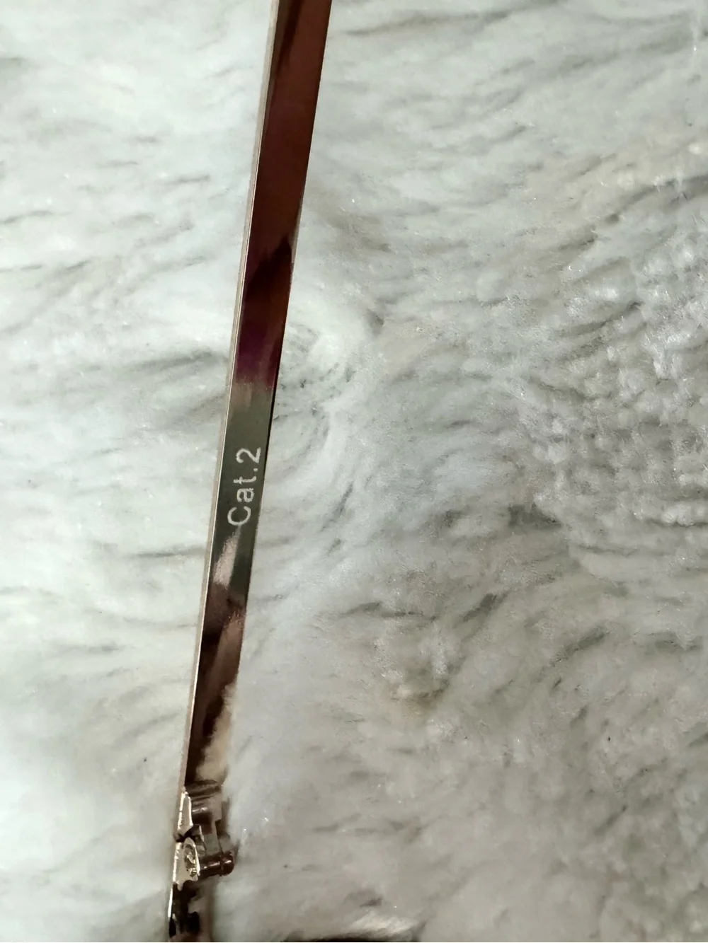 NWT- FRYE AND CO. Brown Lens Rimless Sunglasses with Gold Frames